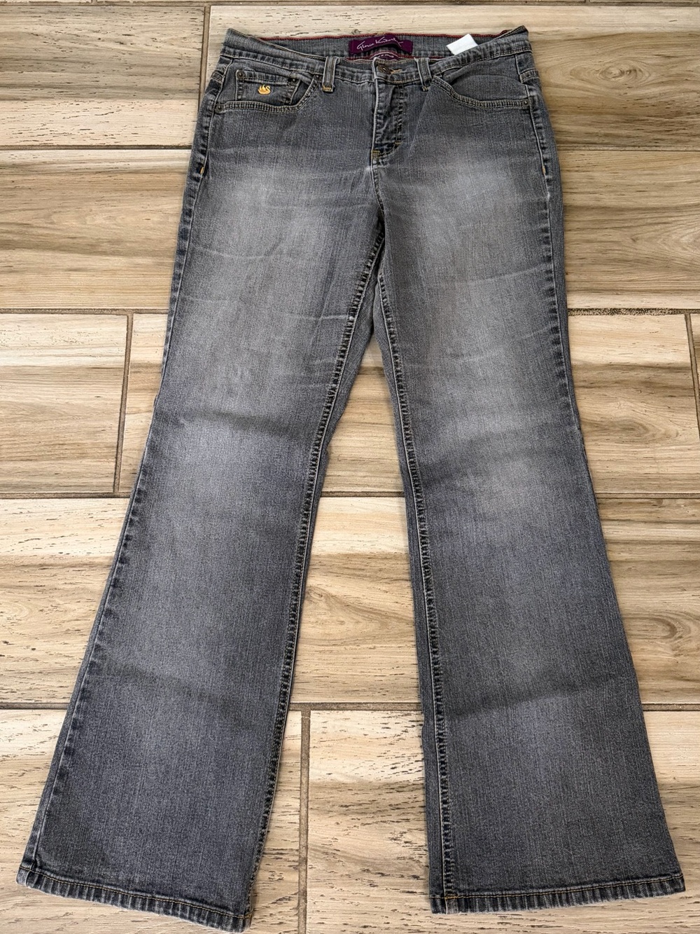 Gloria Vanderbilt Acid Wash Flare Jeans Like New